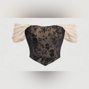 SHEIN MOD ♡ Top Women’s Short Sleeve With Floral Design And Boat Neckline